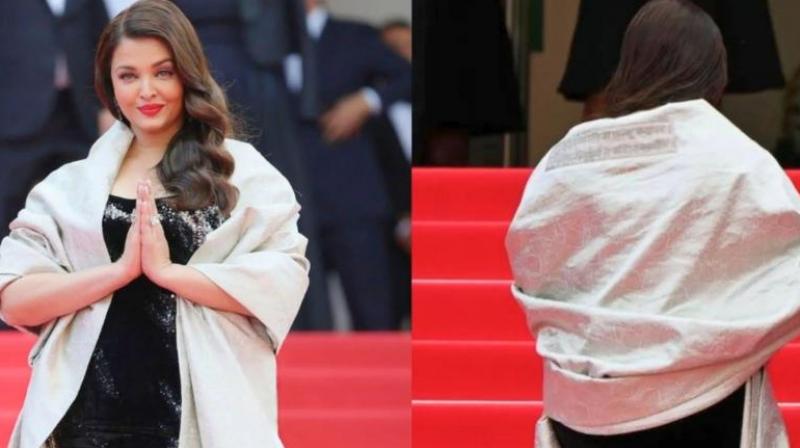 Aishwarya Rai Bachchan wore a cape Bhagavad Gita shlokas at Cannes news in hindi Aishwarya Rai Bachchan wore a cape Bhagavad Gita shlokas at Cannes news in hindi