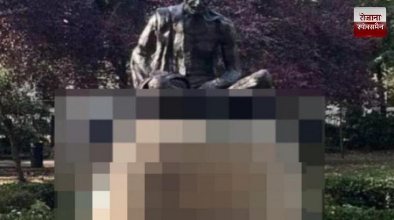 Slogans against Modi and India were painted on the Gandhi statue in London news in hindi