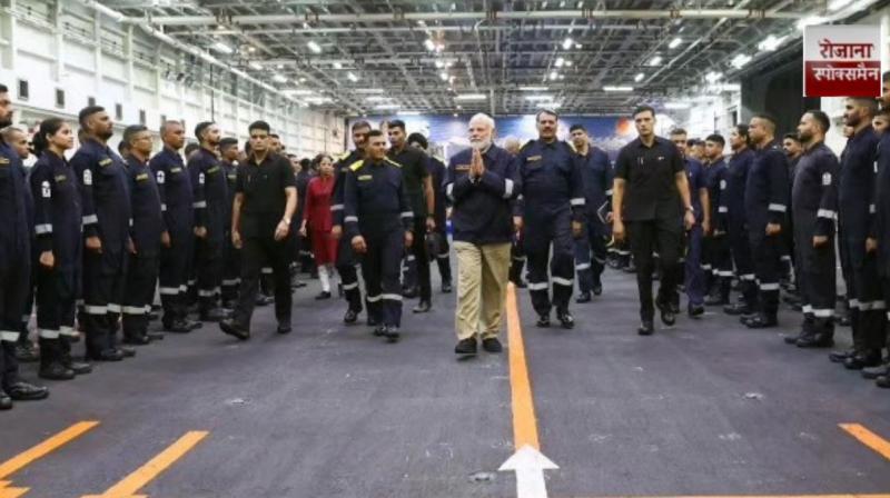 PM Modi celebrated Diwali on INS Vikrant news in hindi