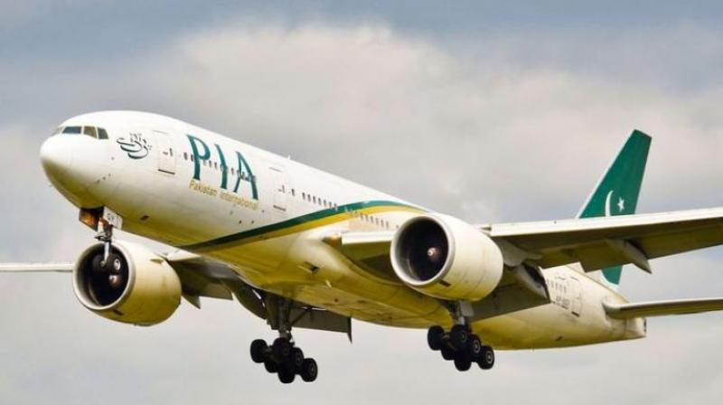 India closes airspace for Pakistani airlines after Pahalgam terror attack news in hindi