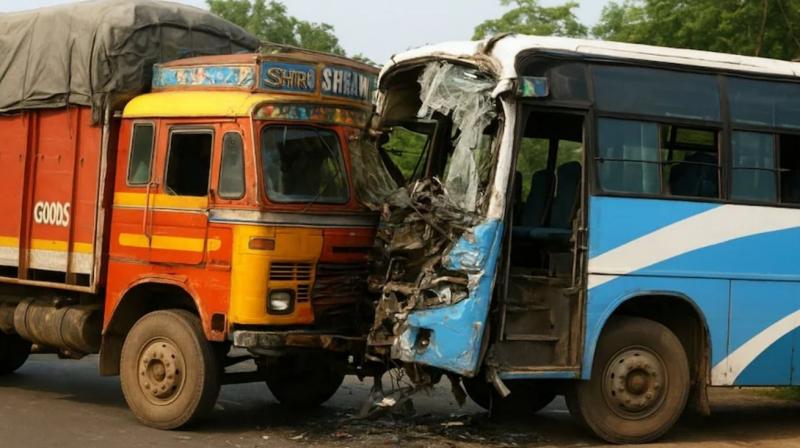 10 killed, more than 30 injured in collision between truck and bus in west Bengal 