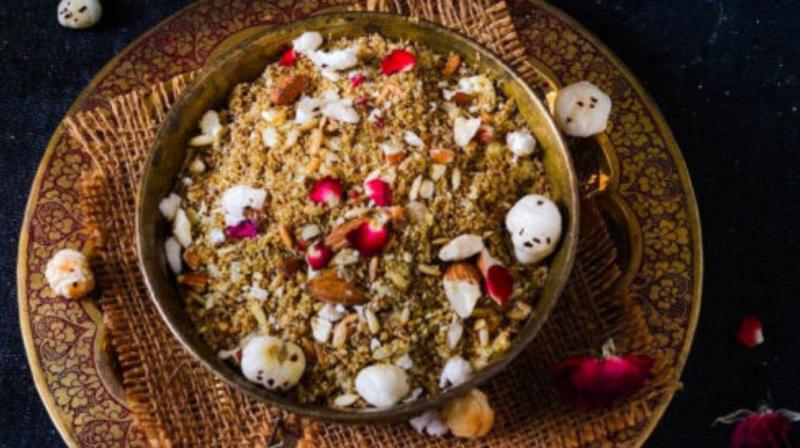 Make traditional and delicious Dhaniya Panjiri on Krishna Janmashtami news in hindi