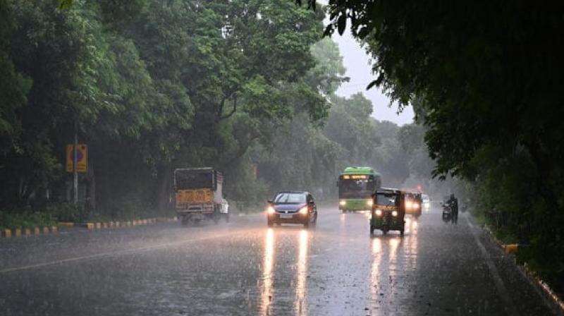 Weather suddenly changed in Delhi-NCR, heavy rain news in hindi Weather suddenly changed in Delhi-NCR, heavy rain news in hindi