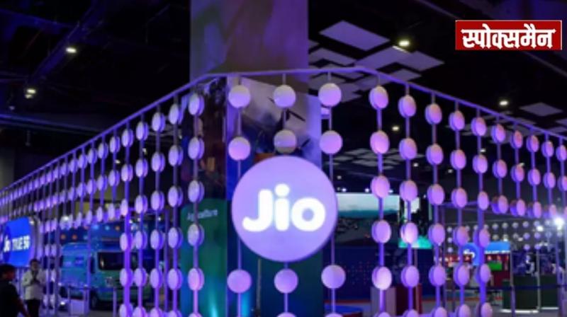 Promoter group companies invest Rs 3,956 crore in Jio Financial News in Hindi 