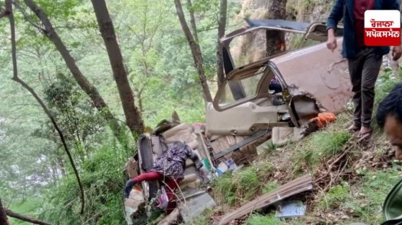 Uttarakhand Uttarkashi plane crash six people died News In Hindi