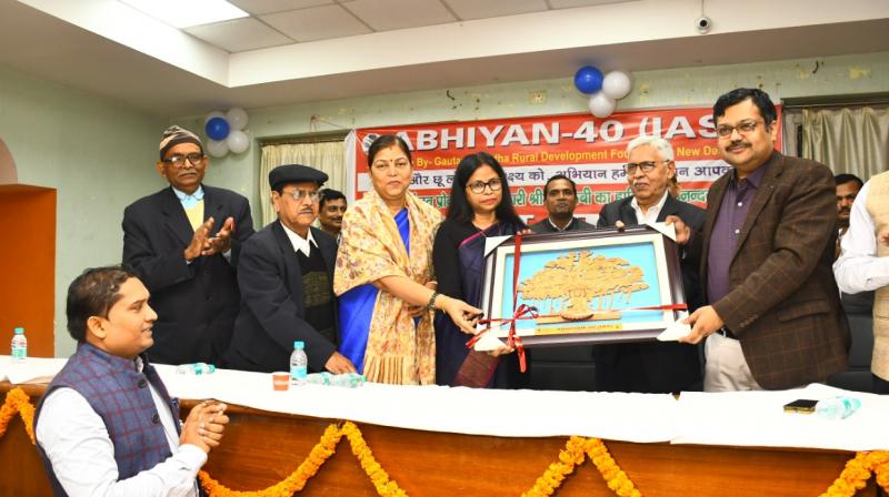 Campaign 40 IAS felicitated Ruby Kumari for being elected IAS from Bihar Campaign 40 IAS felicitated Ruby Kumari for being elected IAS from Bihar