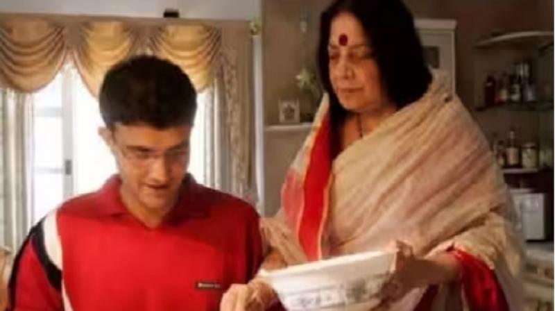 Saurabh Ganguly Mother Nirupa Ganguly Health Update News In Hindi Saurabh Ganguly Mother Nirupa Ganguly Health Update News In Hindi
