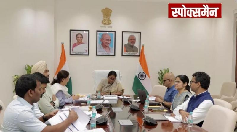 Delhi government will distribute pending GST refunds of Rs 1,600 crore to traders before Diwali News in Hindi 