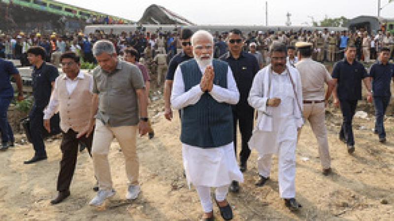 PM Modi inspected the train accident site, took stock of the situation