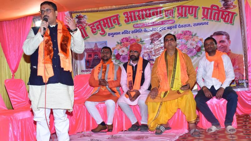 एपी पाठक के नेतृत्व में बड़गो देवराज में हनुमान मंदिर प्राण-प्रतिष्ठा के उपरांत भव्य सम्मान समारोह आयोजित