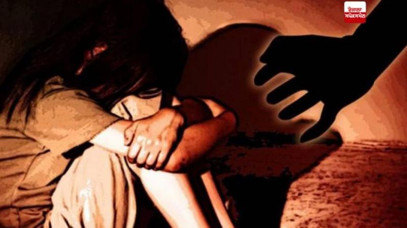 Patiala Auto driver raped and threatened student news in hindi