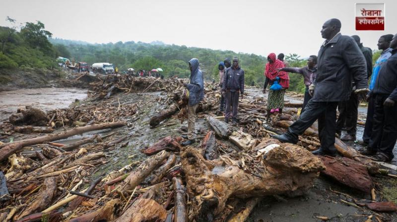 Landslide in western Kenya causes massive devastation, 21 dead, 30 missing news in hindi 