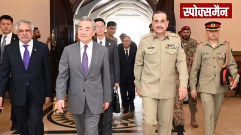 Chinese Foreign Minister Wang Yi meets Pakistan Army Chief news in hindi 