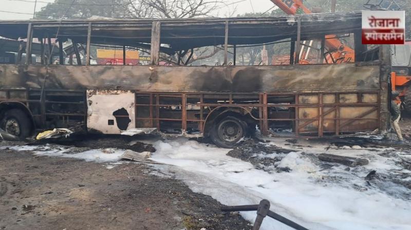 Massive fire breaks out after collision with truck in UP, 3 burnt alive, 24 injured