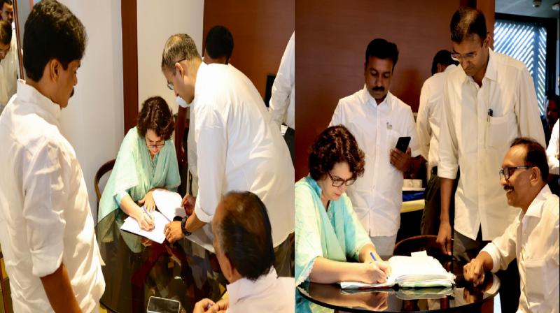 Priyanka Gandhi files nomination Wayanad Lok Sabha by-election News In Hindi