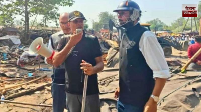 Illegal encroachments removed from Bokaro Airport construction site news in hindi 