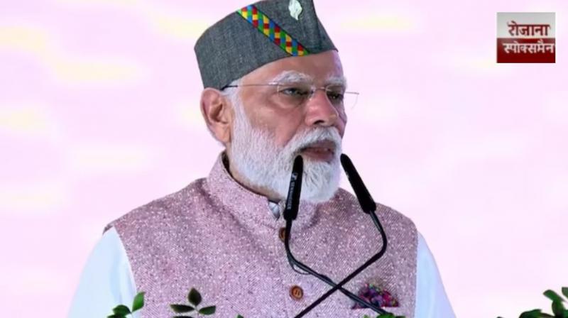 PM Modi inaugurates projects worth Rs 8,260 crore in Uttrakhand news in hindi 