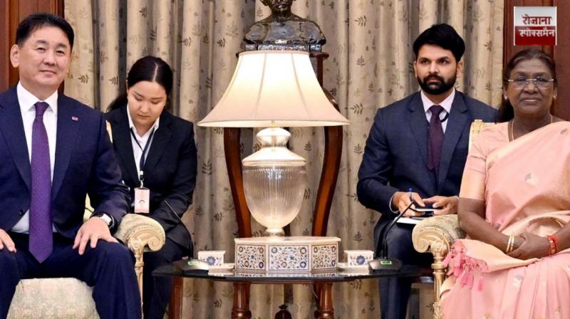 President Murmu welcomes Khurelsukh Ukhnaa at Rashtrapati Bhavan news in hindi 