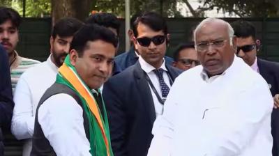 BJP MP Rahul Kaswan joins Congress News In Hindi