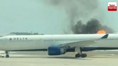 Delta Plane Catches Fire at Orlando Airport in america News In Hindi
