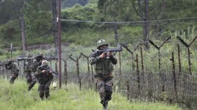 Pakistan Army opens unprovoked firing along LoC News In Hindi