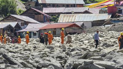 Uttarakhand Weather IMD issues orange and yellow alerts for some districts news in hindi