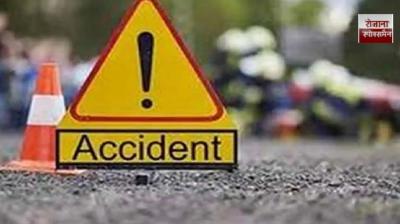 High speed car collides with truck, three friends die on the spot in Guna