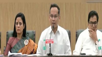 Opposition on Election Commission over Bihar SIR controversy news in hindi