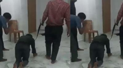 For not completing target employee was made a dog, VIDEO News In Hindi