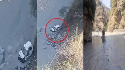 Car went out of control and fell into deep river, two died