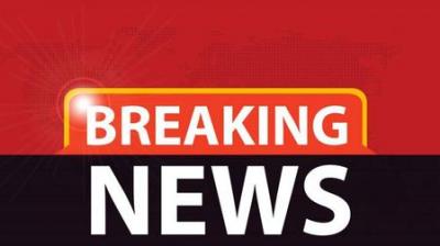 Fire breaks out in passenger train Rohtak to Delhi News in Hindi