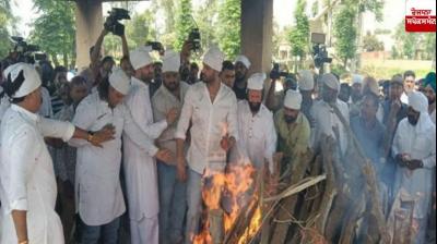 Singer Hans Raj Hans wife Resham Kaur Hans passes away news in hindi