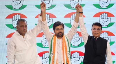 Nationwide youth movement leader Anupam joins Congress news in hindi