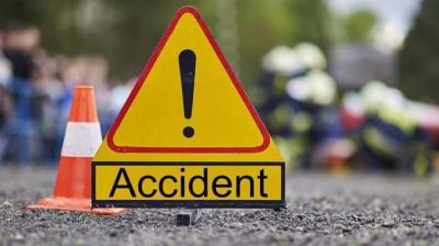 10 killed in road accident in northwest Pakistan News In Hindi