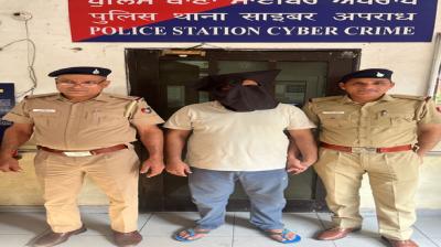 Businessman Cheated of Rs 3.66 crore Accused Arrested Tihar Jail News In Hindi