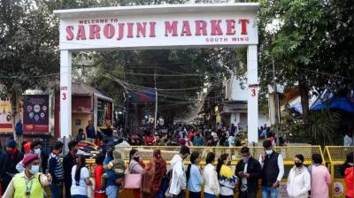 Delhi News: Fire broke out in Sarojini Nagar market, about 20 shops gutted (फाइल फोटो)