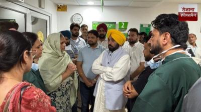 CM Bhagwant Mann visited the hospital to inquire about the health of Punjabi singer Rajveer Jawanda news in hindi