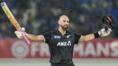 मिचेल की शतकीय पारी से न्यूजीलैंड ने भारत के खिलाफ वनडे श्रृंखला में की वापसी