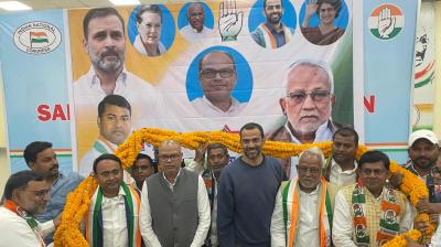 विभिन्न दलों के नेताओं ने ली कांग्रेस की सदस्यता