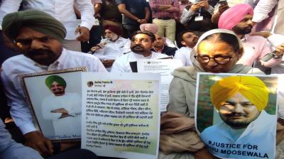 Singer Sidhu Musewala's parents protest outside Punjab Vidhan Sabha premises