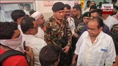 Health Minister Dr. Irfan Ansari inspected Bokaro Sadar Hospital news in hindi