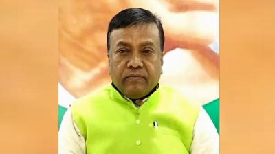 How can a person who is himself a ninth pass give advice on education JDU