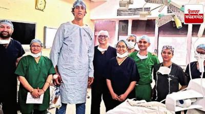 PGI operated on its tallest patient till date who was 7.7 feet tall news in hindi