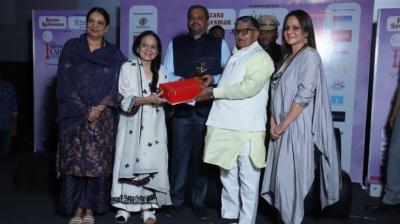 'DLF Iron Lady Awards-Season 6' organised in collaboration with Rozana Spokesman