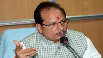 Budget deceiving the youth: Vijay Sinha