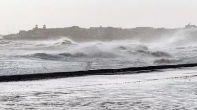 Cyclone Biporjoy: Prohibition on fishing, work of evacuating people to safer places continues